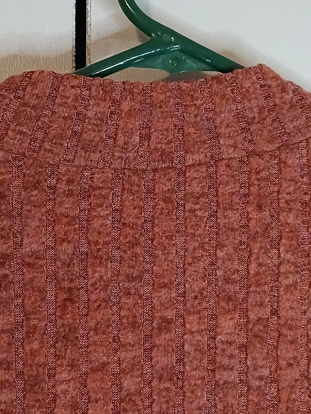 New Unbranded Women's XL Burnt Orange Ribbed Mock Neck Sweater (1088G4)
